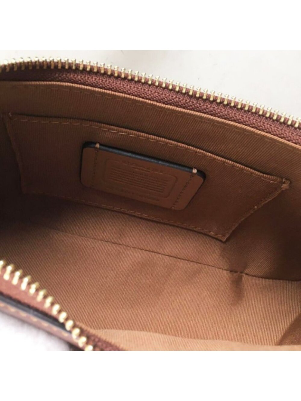 COACH Ashton Baguette In Signature Canvas Tan CY658 Crossbody outlet New JPN - Picture 7 of 7